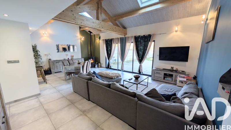 Maison - 124 m² - 7 pièces