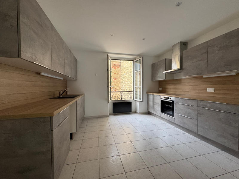 Appartement - 77 m² - 4 pièces