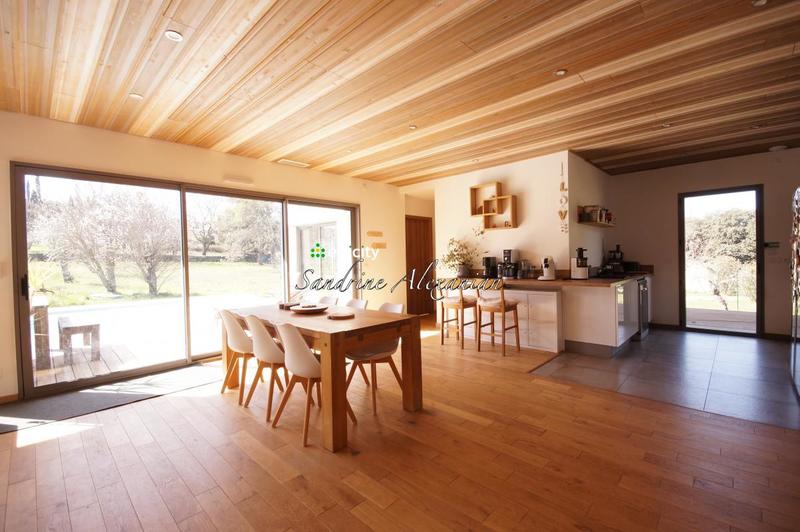 Maison - 155 m² - 6 pièces