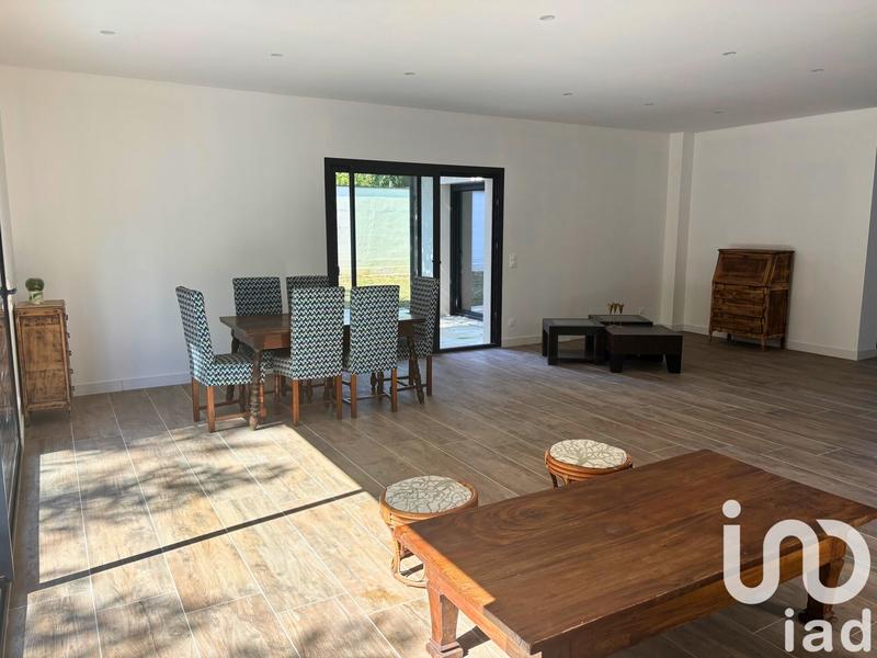 Maison - 167 m² - 5 pièces