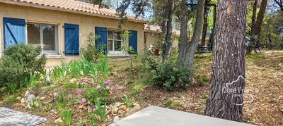 Propriété - 115 m² - 4 pièces