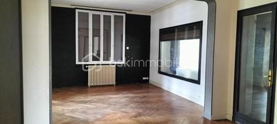 Maison ancienne - 210 m² - 5 pièces