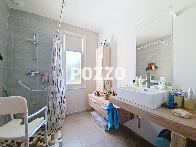 Maison - 88 m² - 4 pièces