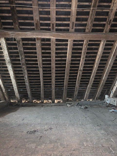 Maison ancienne - 165 m² - 8 pièces