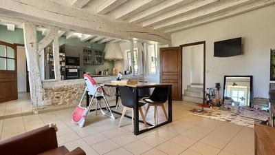 Maison - 122 m² - 5 pièces