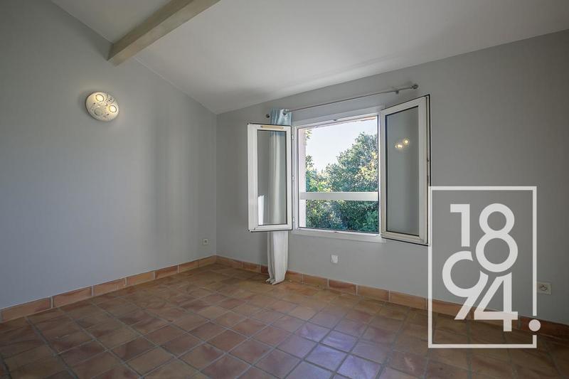 Villa - 100 m² - 4 pièces