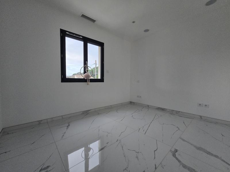 Maison contemporaine - 137 m² - 5 pièces