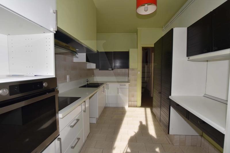 Appartement - 194 m² - 5 pièces