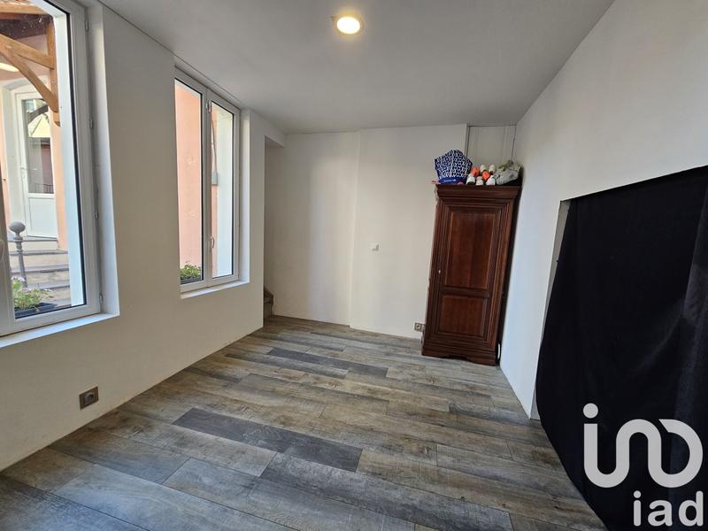 Maison - 259 m² - 11 pièces