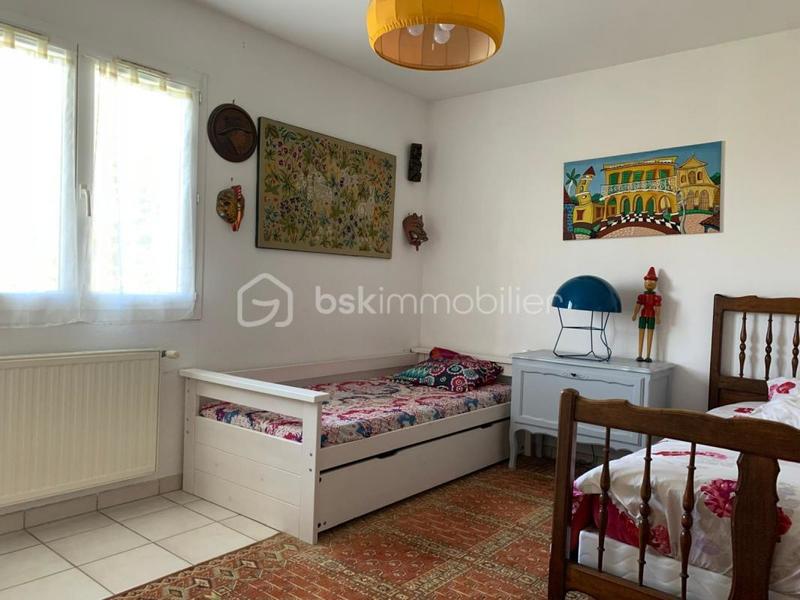 Villa - 140 m² - 7 pièces