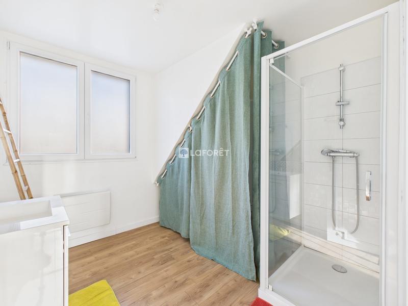 Appartement - 60 m² - 4 pièces