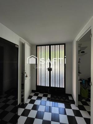 Maison - 120 m² - 5 pièces