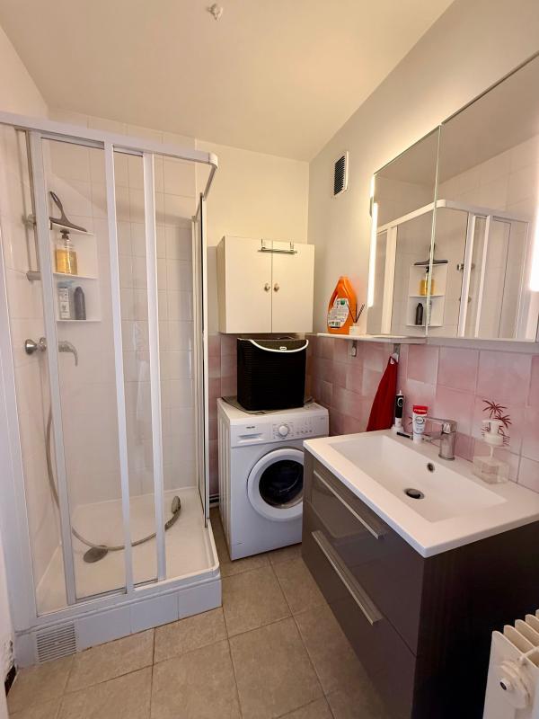 Studio - 32 m² - 1 pièce