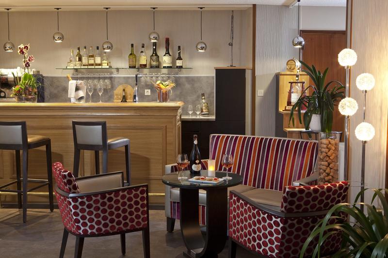 Fonds de commerce - Hôtellerie / Restauration - 1 200 m²