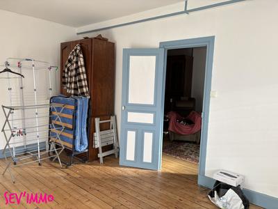 Maison - 118 m² - 8 pièces