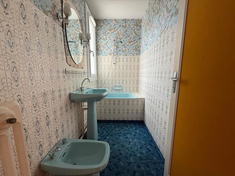 Maison - 170 m² - 7 pièces