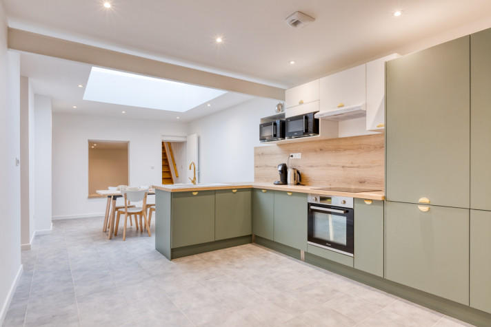 Maison - 127 m² - 7 pièces