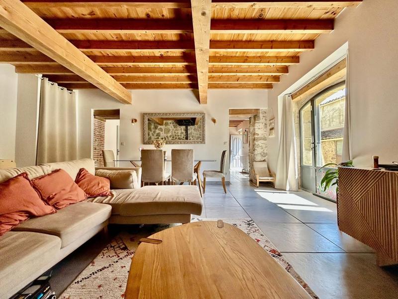 Bastide - 230 m² - 6 pièces