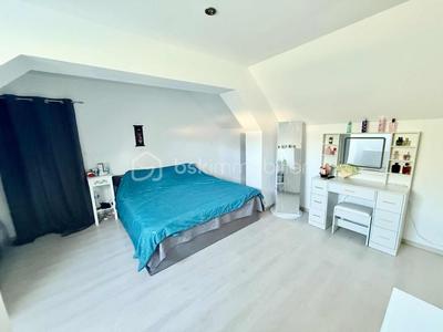 Maison - 147 m² - 7 pièces