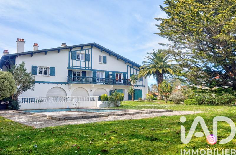 Appartement - 82 m² - 4 pièces