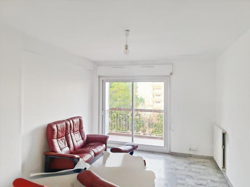 Appartement - 70 m² - 4 pièces