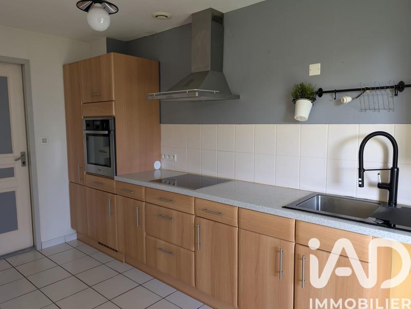 Maison - 96 m² - 5 pièces