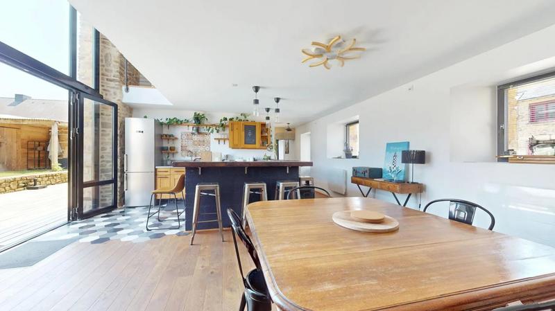 Maison - 130 m² - 5 pièces