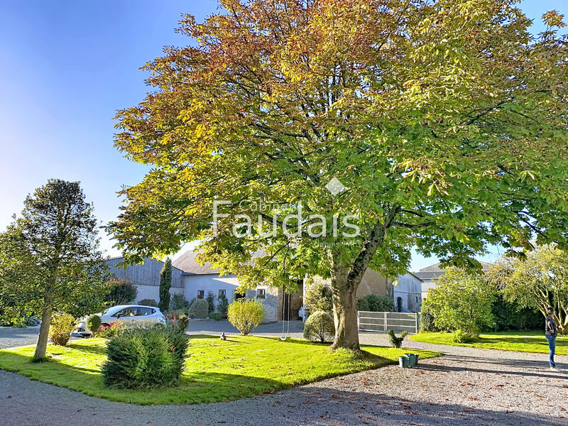 Maison de village - 186 m² - 7 pièces