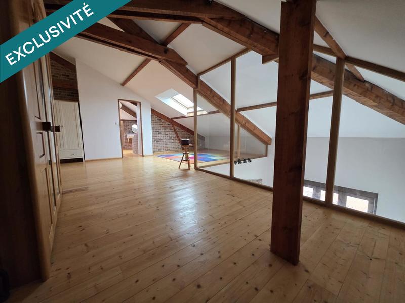 Maison - 280 m² - 14 pièces