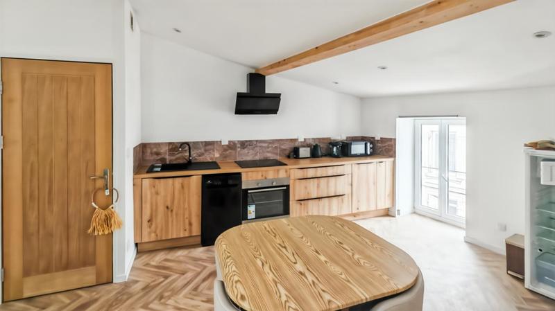 Appartement - 75 m² - 3 pièces