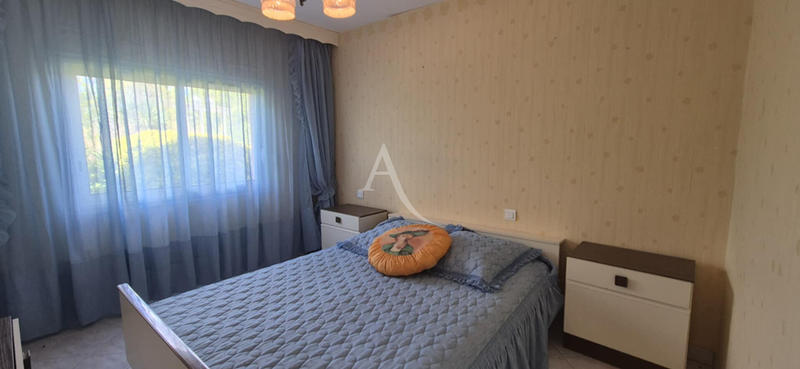 Maison - 188 m² - 6 pièces