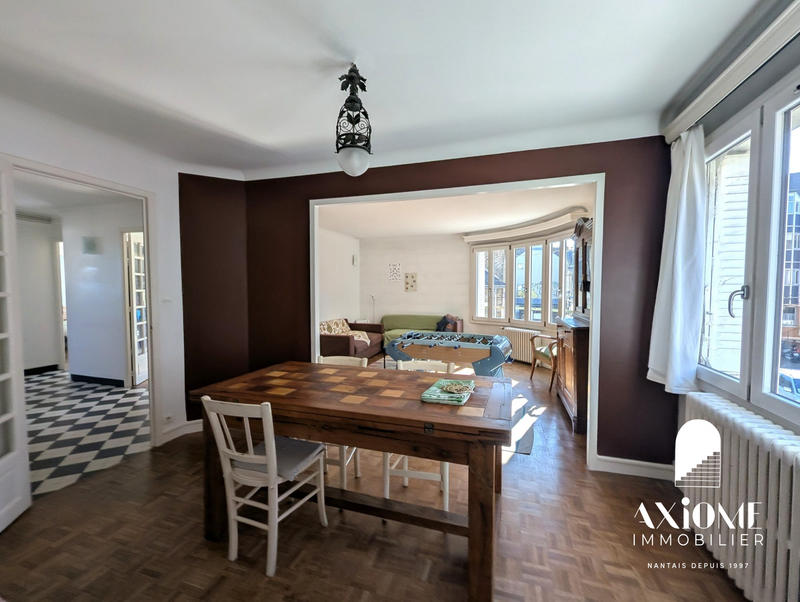 Appartement - 112 m² - 5 pièces