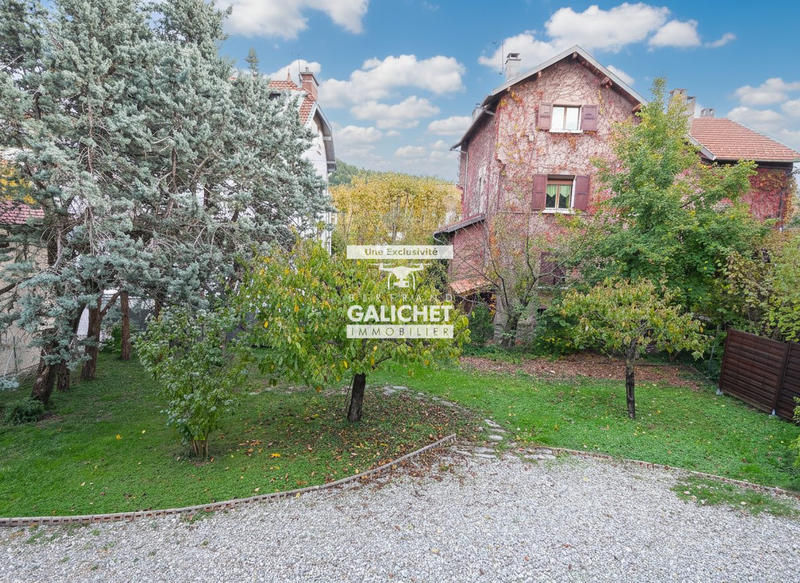 Maison - 160 m² - 6 pièces