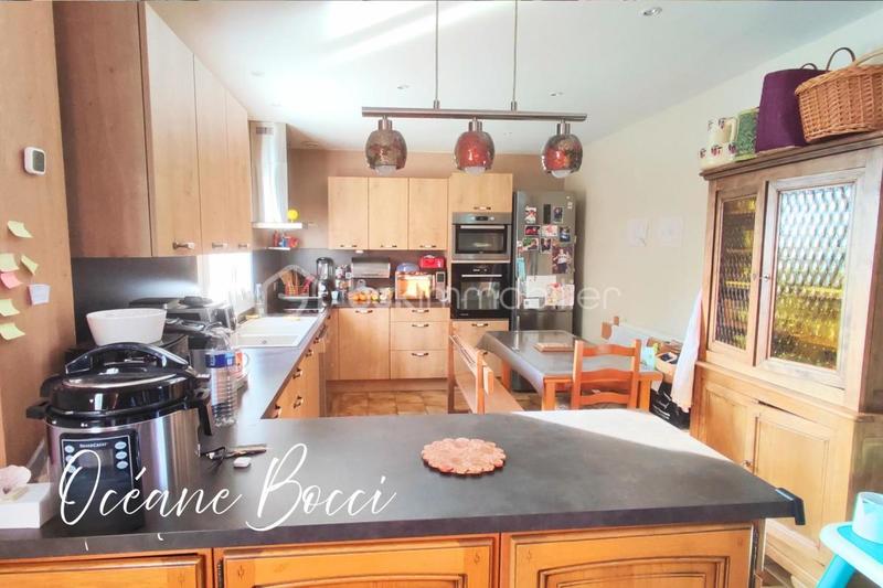 Maison - 155 m² - 7 pièces