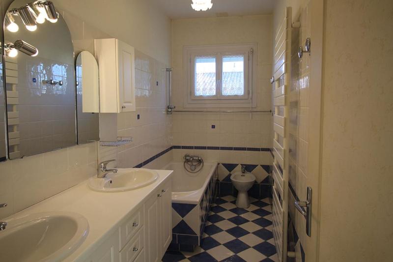 Maison - 170 m² - 6 pièces