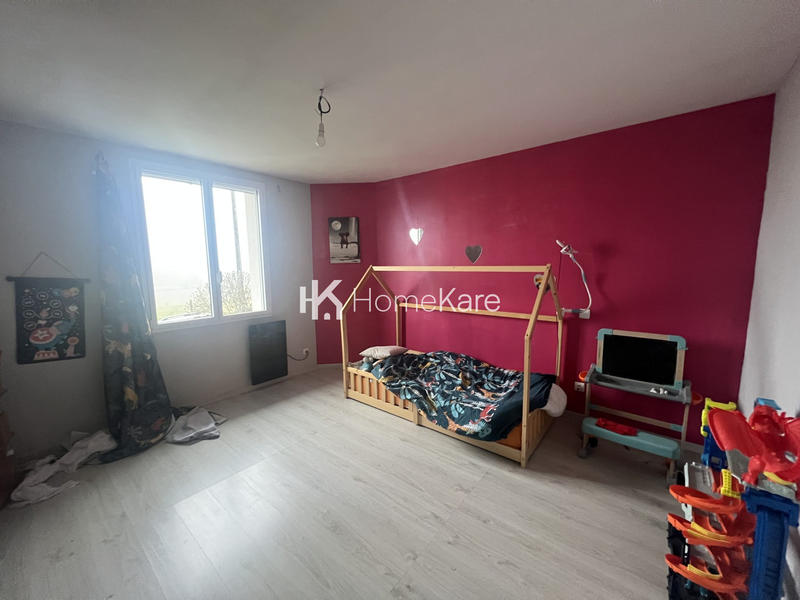 Maison - 170 m² - 6 pièces