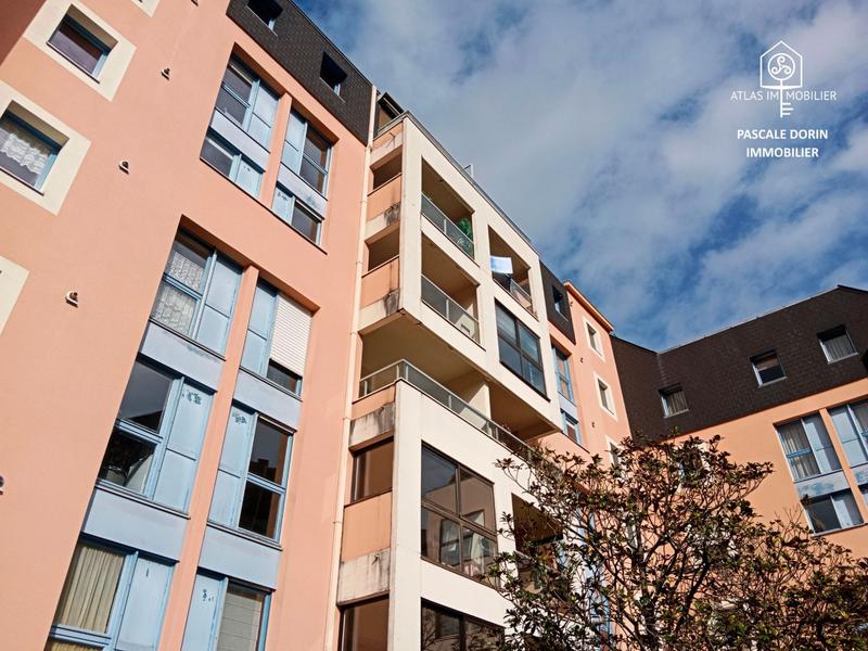 Appartement - 97 m² - 4 pièces