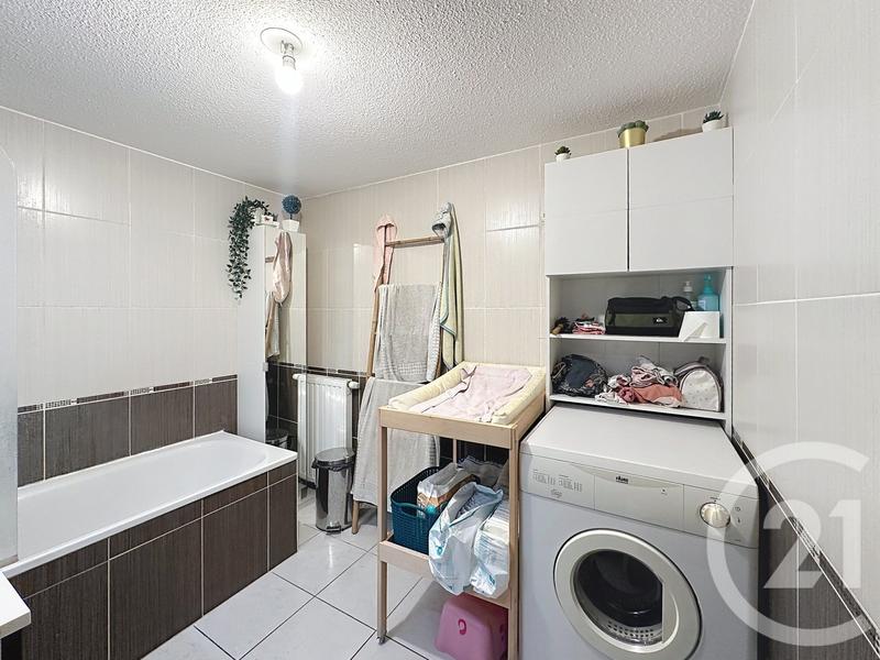 Duplex - 101 m² - 5 pièces