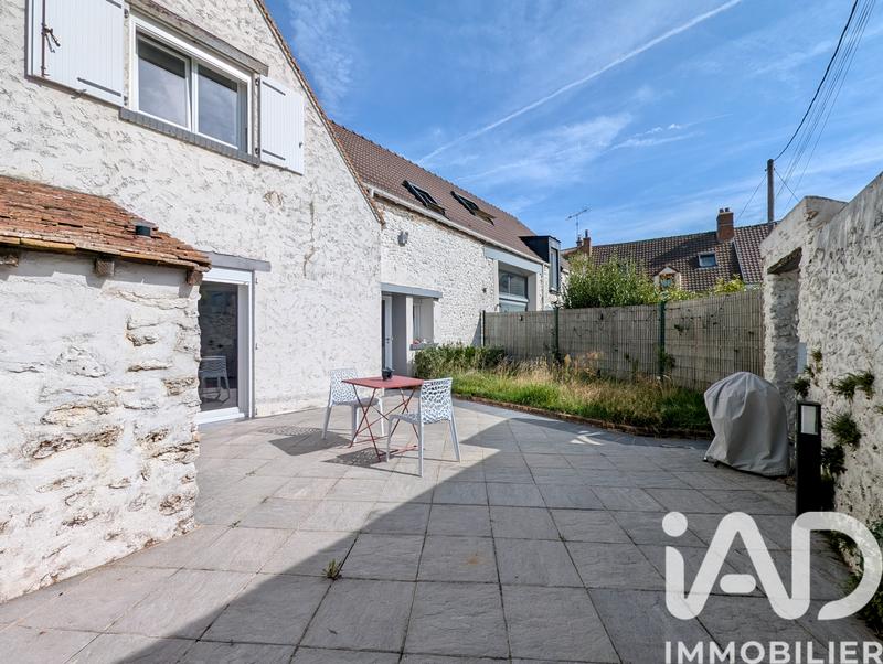 Maison - 180 m² - 6 pièces