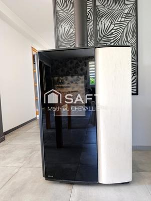 Maison - 168 m² - 8 pièces