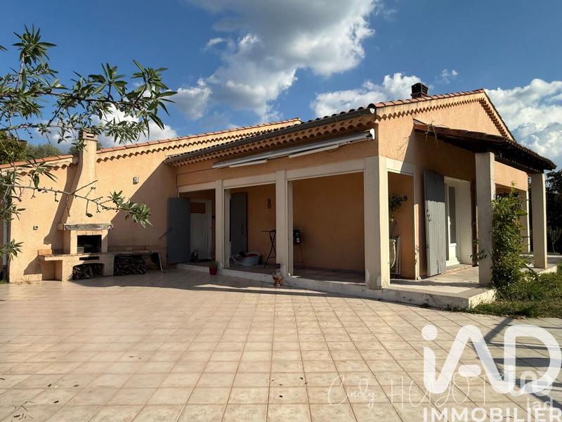 Maison - 180 m² - 10 pièces