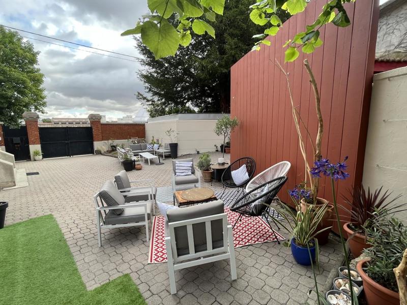 Maison bourgeoise - 300 m² - 12 pièces