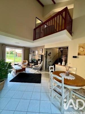 Maison - 101 m² - 5 pièces