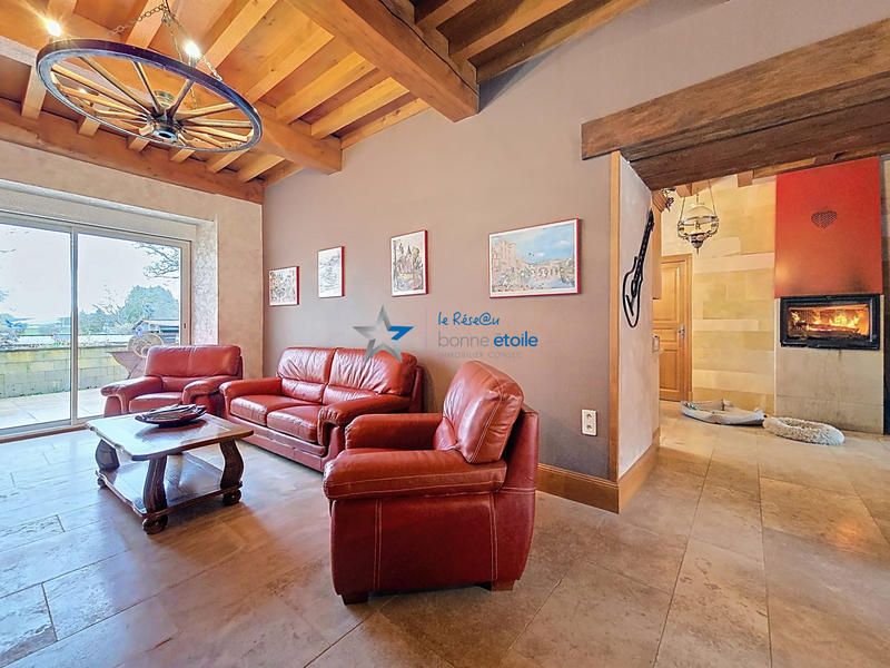 Maison - 131 m² - 6 pièces