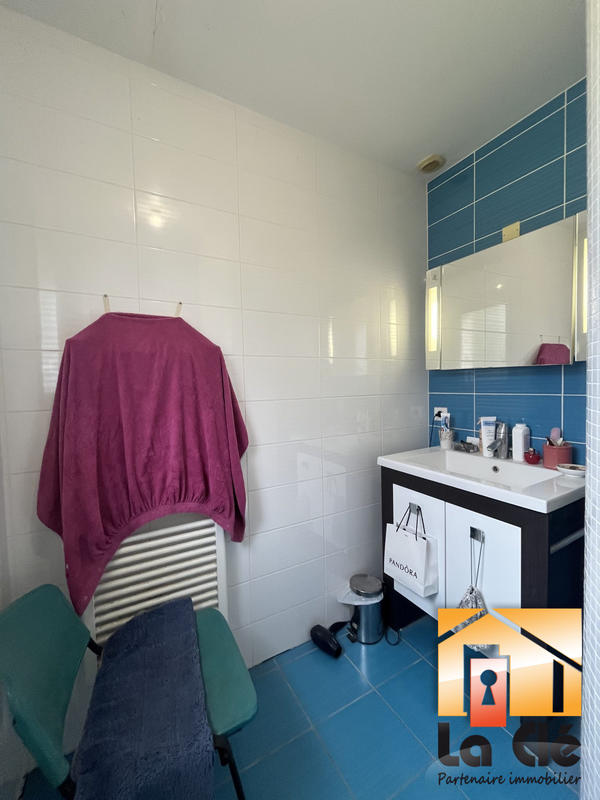 Maison contemporaine - 199 m² - 7 pièces