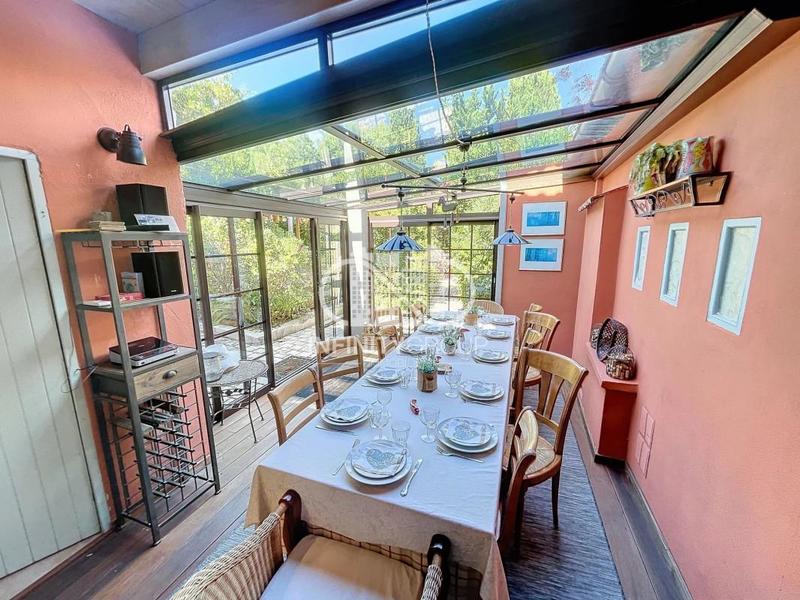 Appartement - 277 m² - 16 pièces