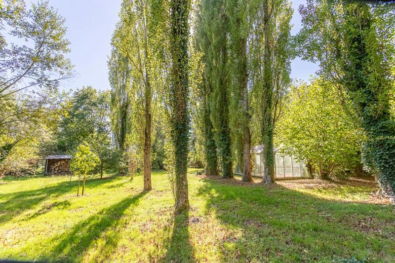 Maison - 200 m² - 8 pièces