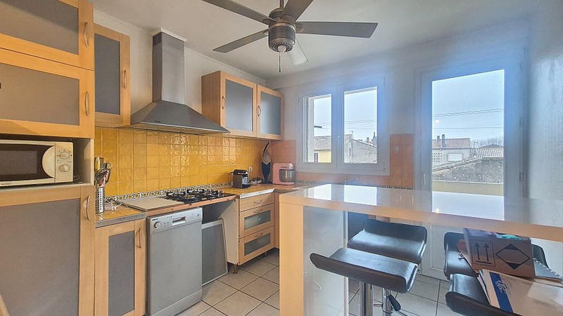 Appartement - 92 m² - 3 pièces