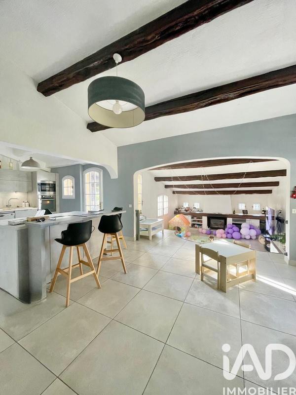 Maison - 145 m² - 5 pièces