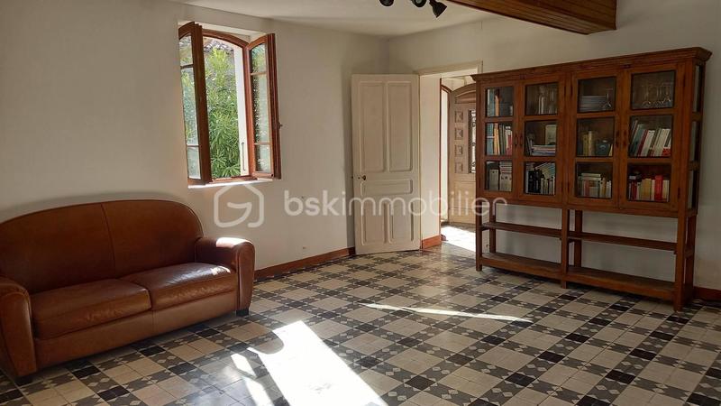 Maison - 165 m² - 5 pièces